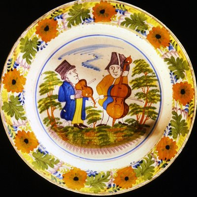 Plate of Viana do Castelo manufacture depicting two musicians by Portuguese School